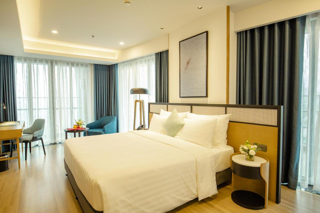 Flc City Hotel Beach Quy Nhon Exteriör bild