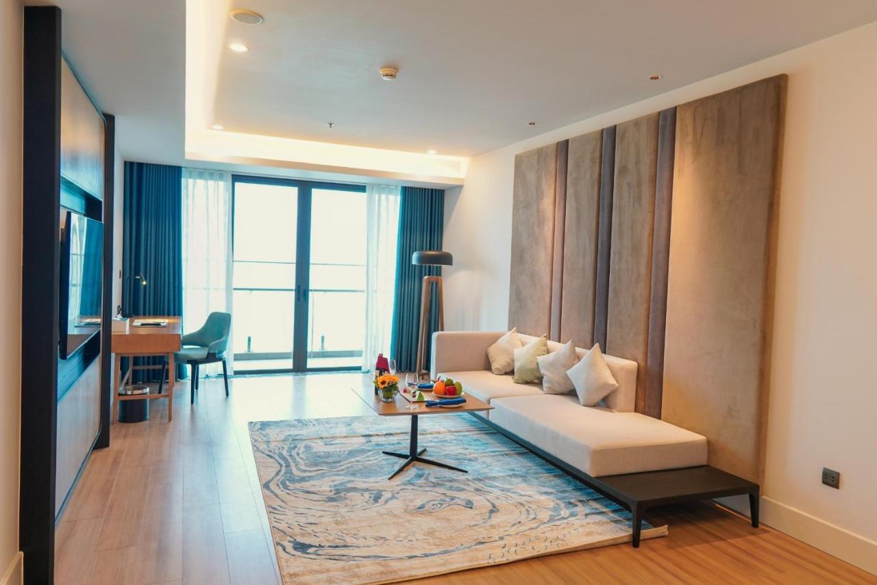 Flc City Hotel Beach Quy Nhon Exteriör bild